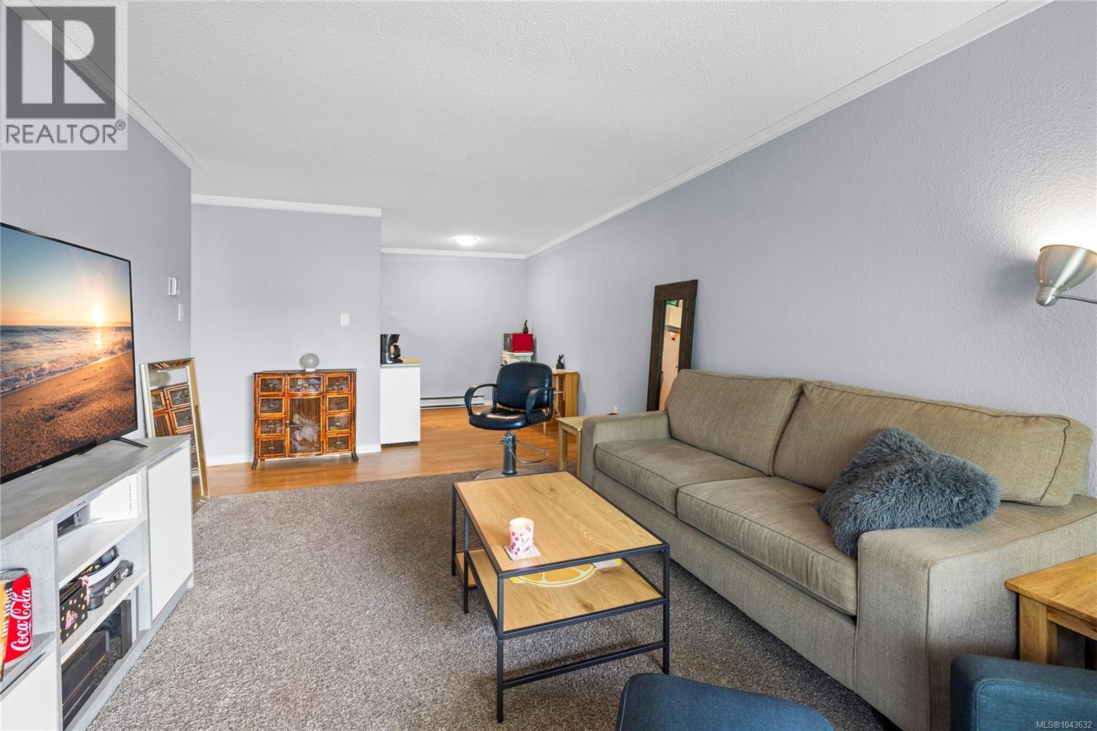 #216 1600 Dufferin Cres - 14