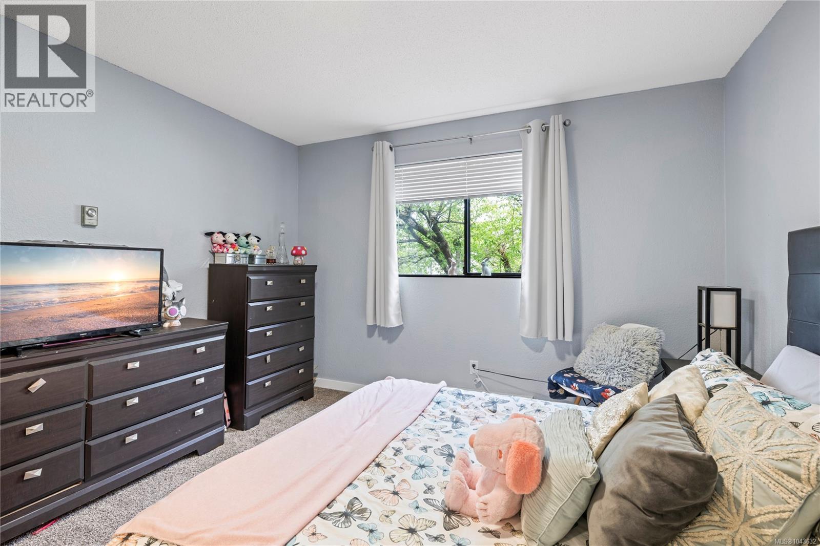 #216 1600 Dufferin Cres - 17
