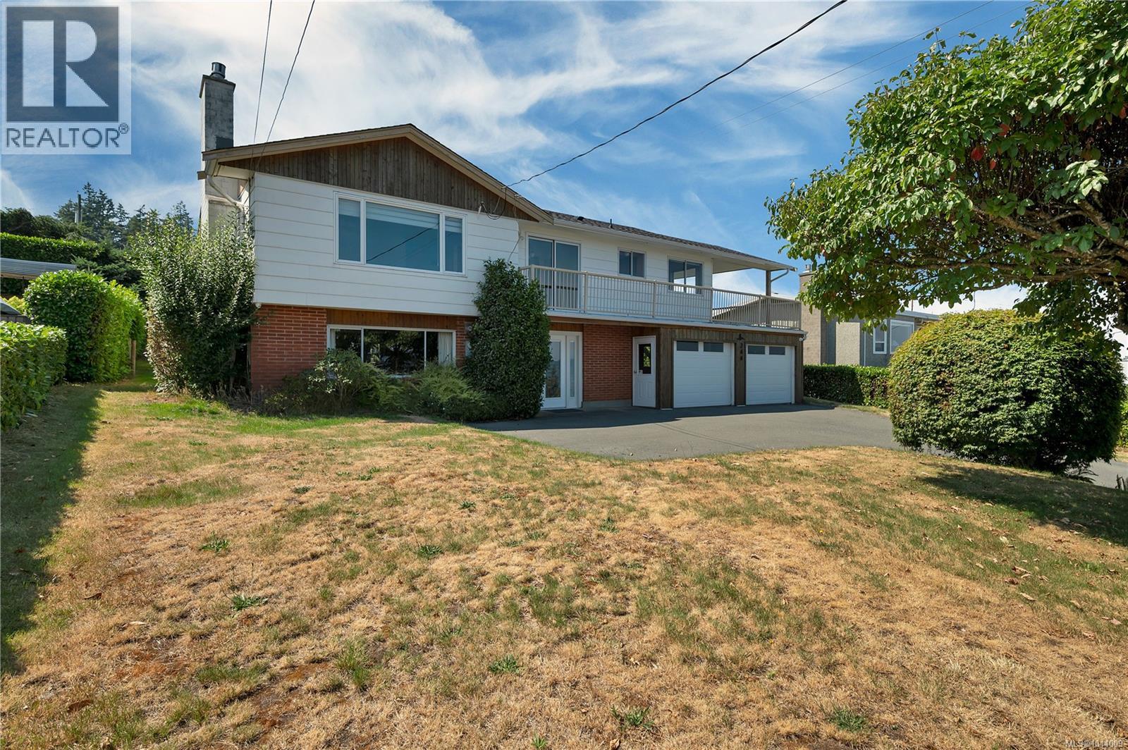 244 Alder St S - 52
