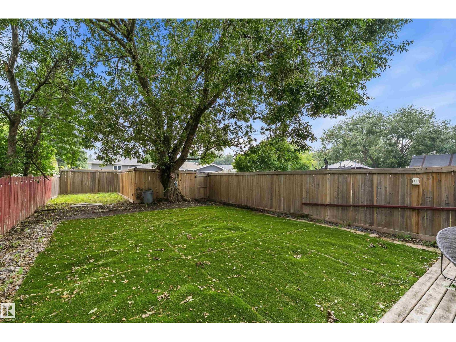 11439 39 AV NW - 33