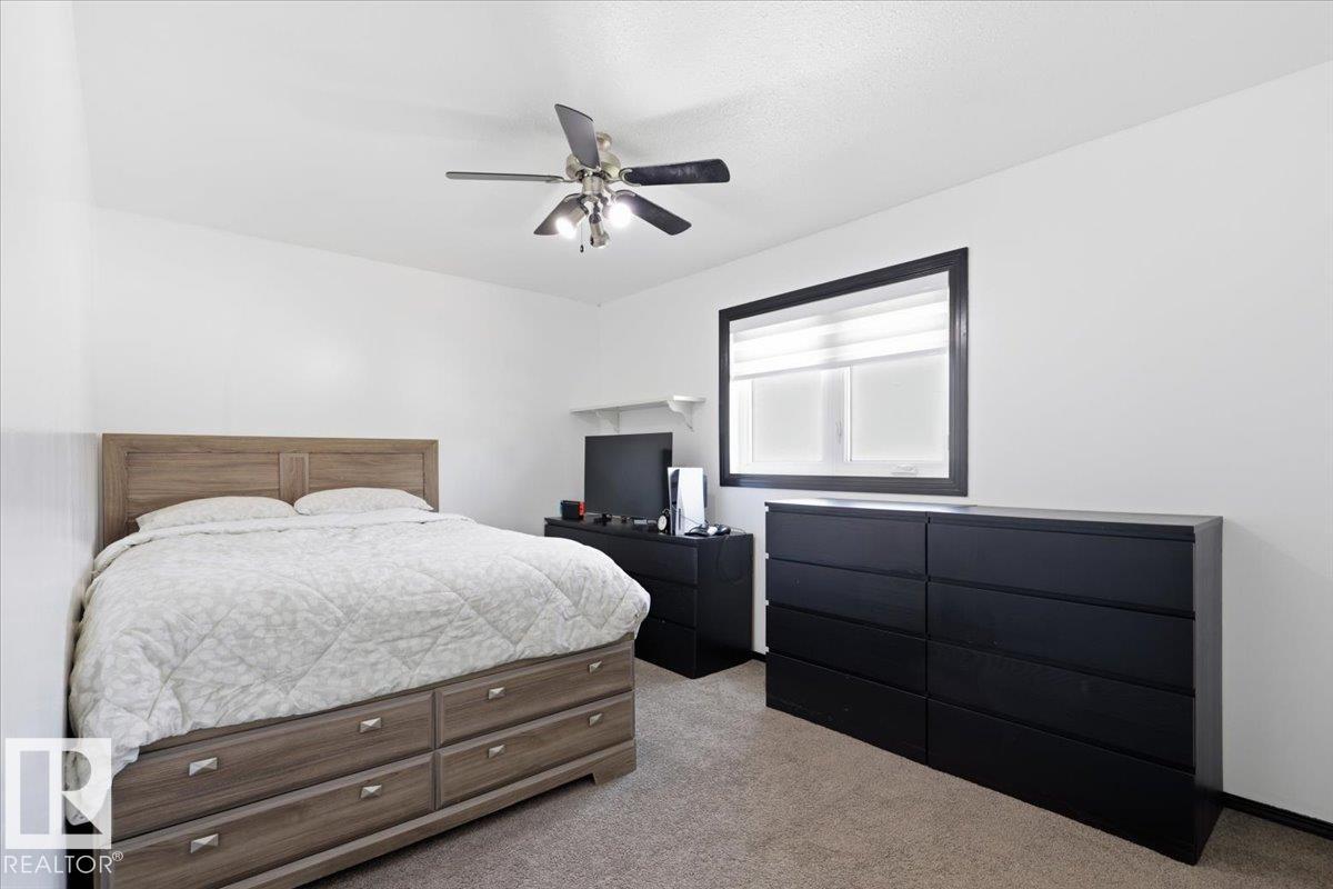 242 Northmount DR - 11