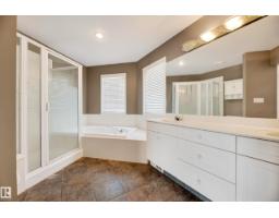 #4 11809 9b Av Nw, Edmonton, AB T6J7B6 Photo 43