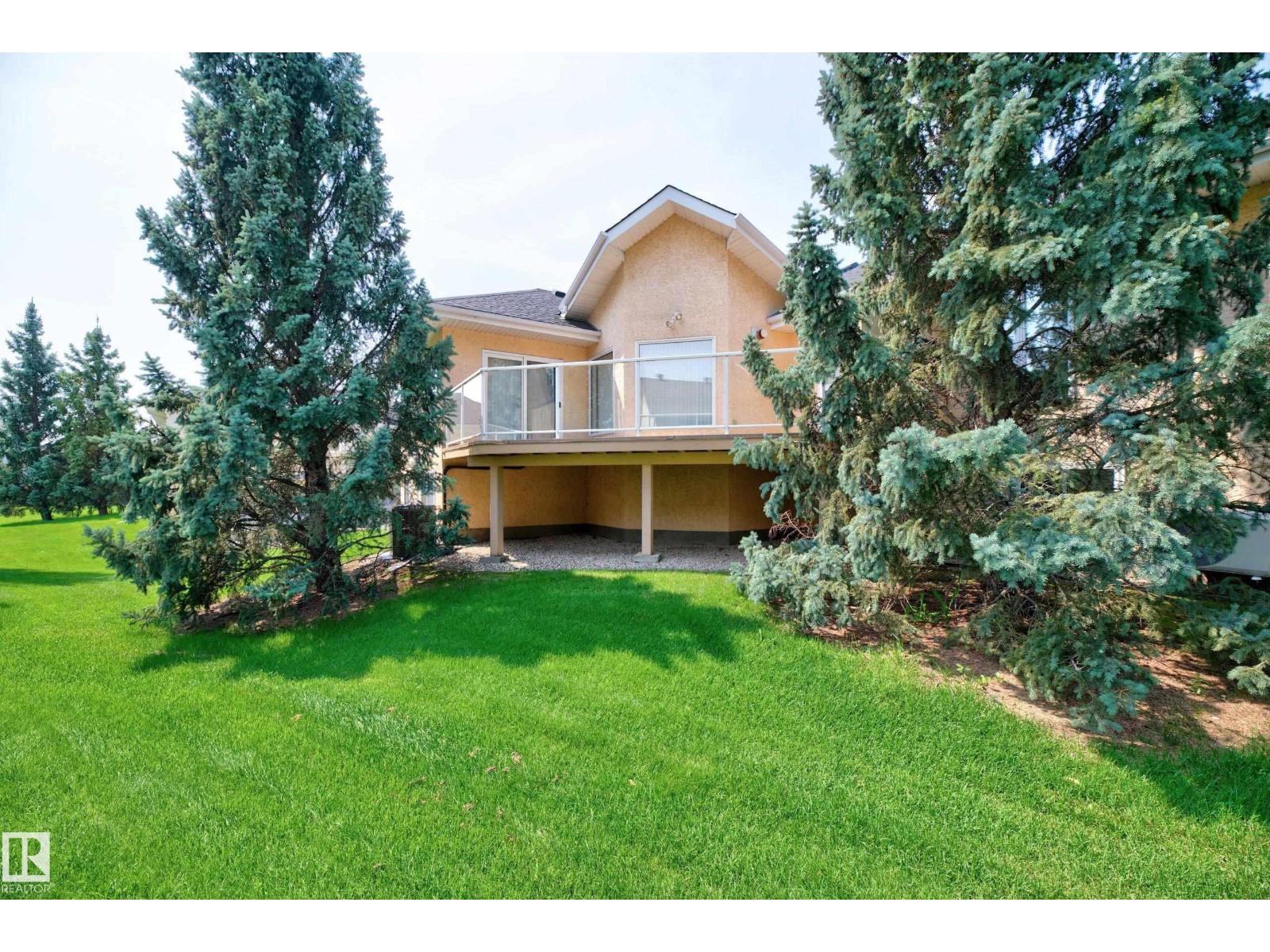 #4 11809 9B AV NW - 15