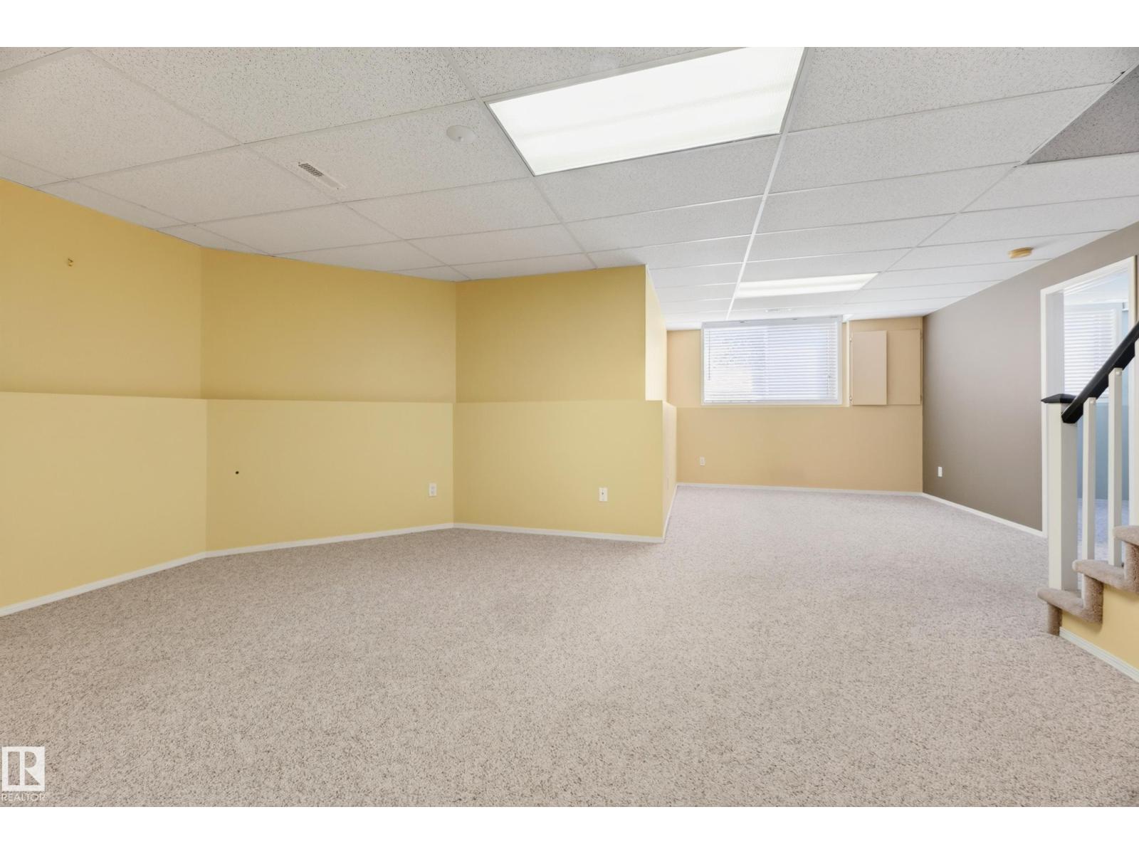 #4 11809 9B AV NW - 51