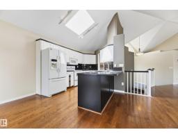 #4 11809 9b Av Nw, Edmonton, AB T6J7B6 Photo 31