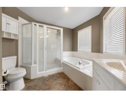 #4 11809 9b Av Nw, Edmonton, AB T6J7B6 Photo 44