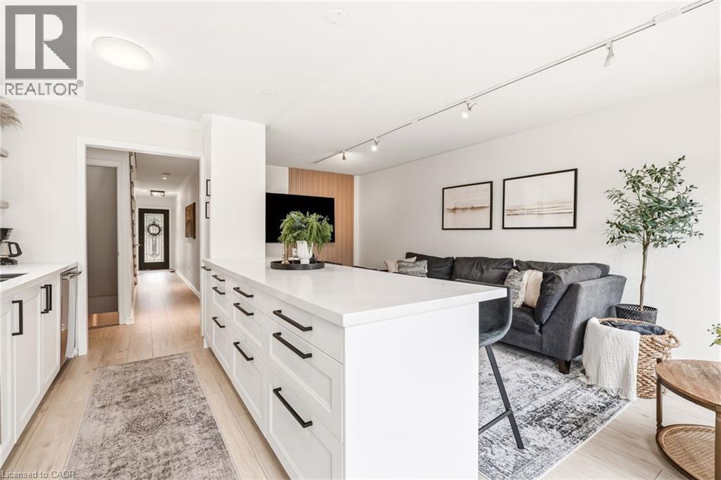 5116 SILVERCREEK Drive - Image 11
