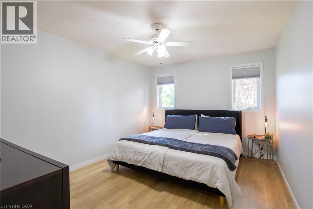 536 ST ANDREW Street - 23