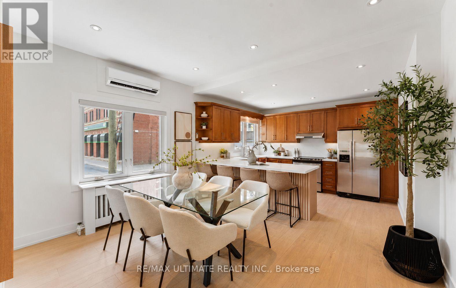 906 LOGAN AVENUE - 12