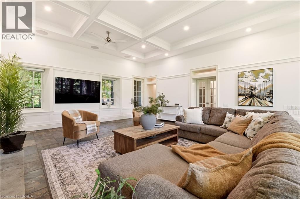 25 DUNBAR Street - 23