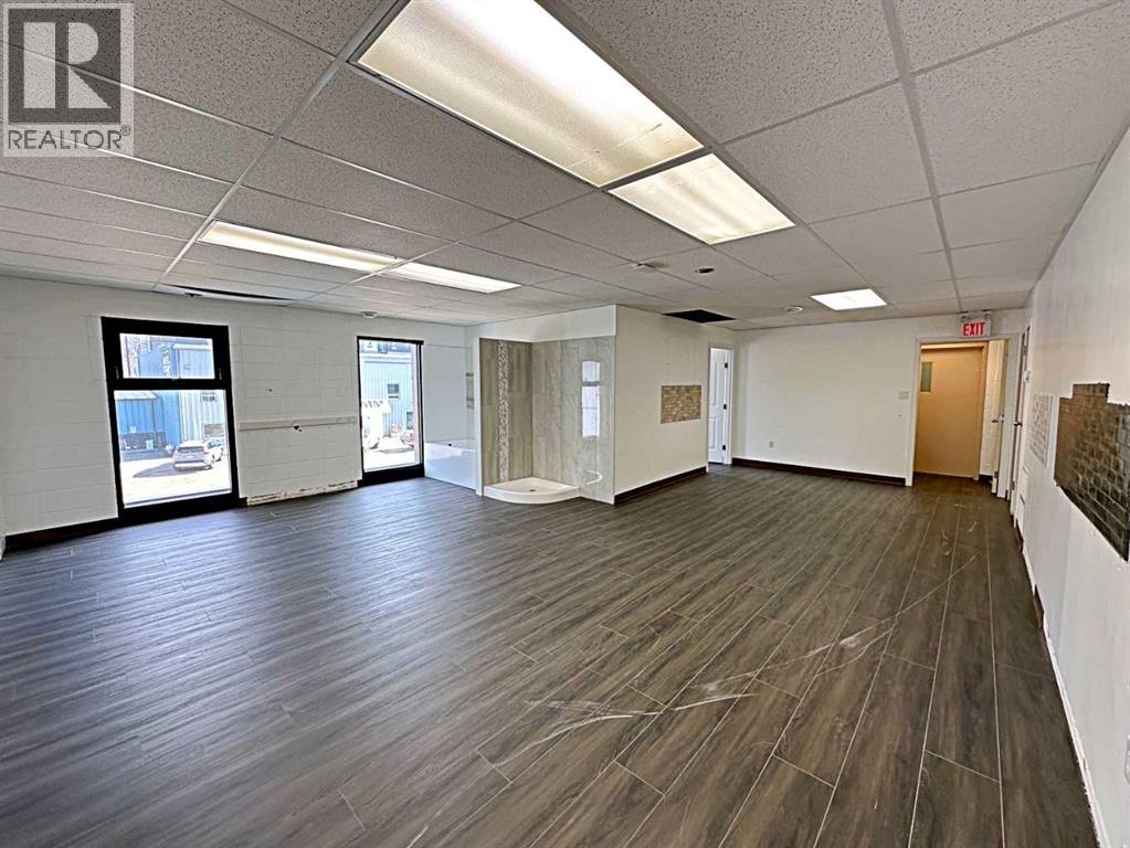 8127 Fraser Avenue - Photo 29