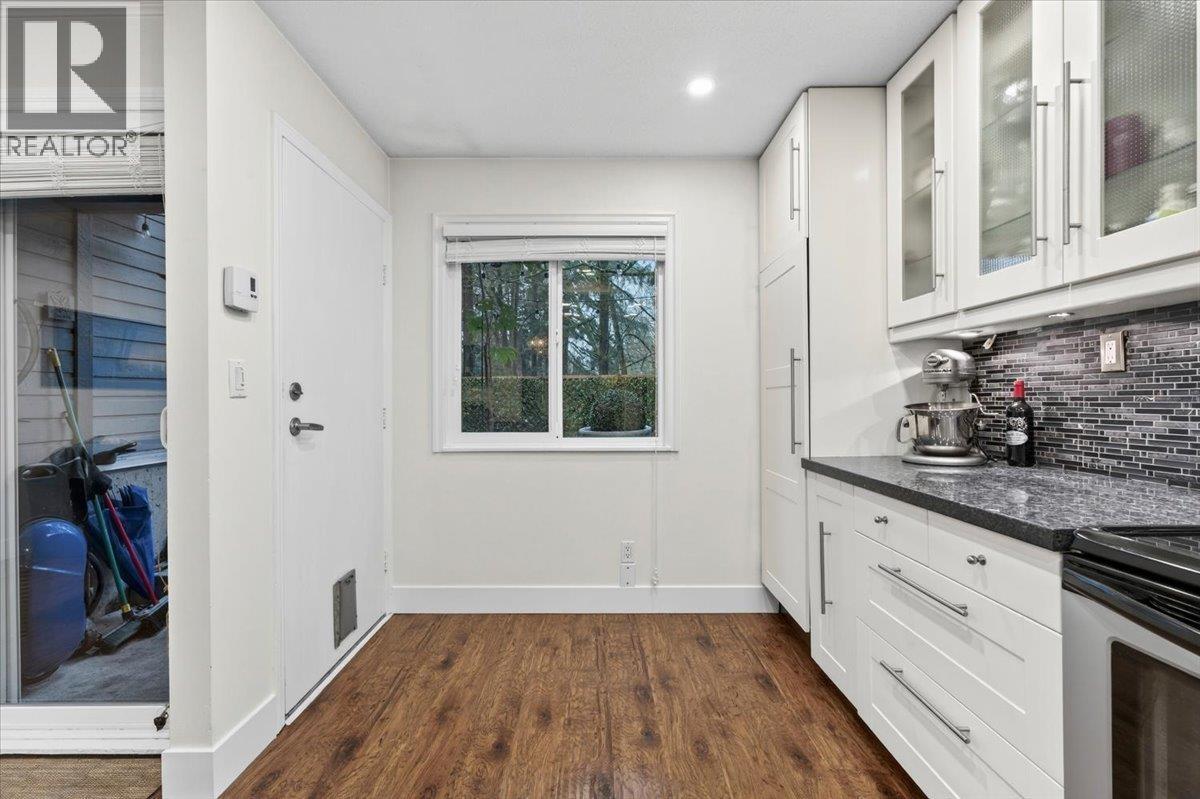 44 1240 FALCON DRIVE, Coquitlam