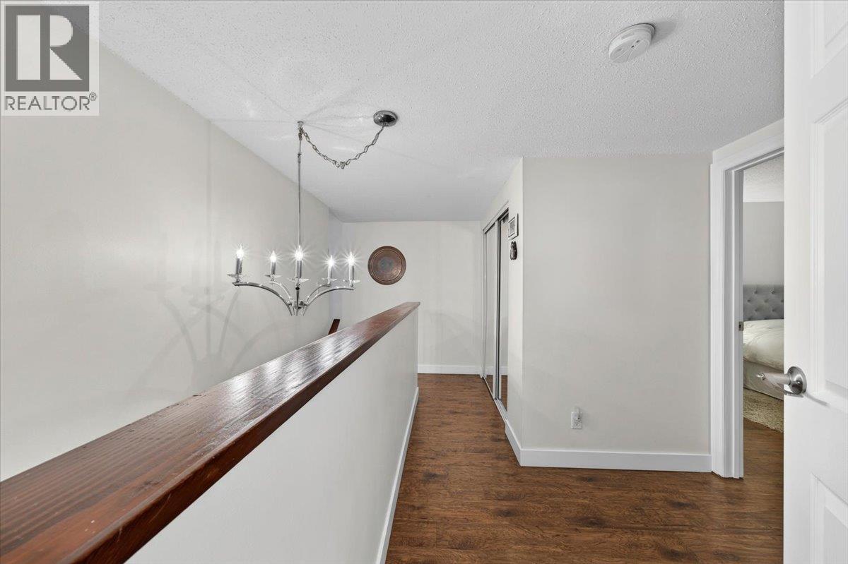 44 1240 FALCON DRIVE, Coquitlam