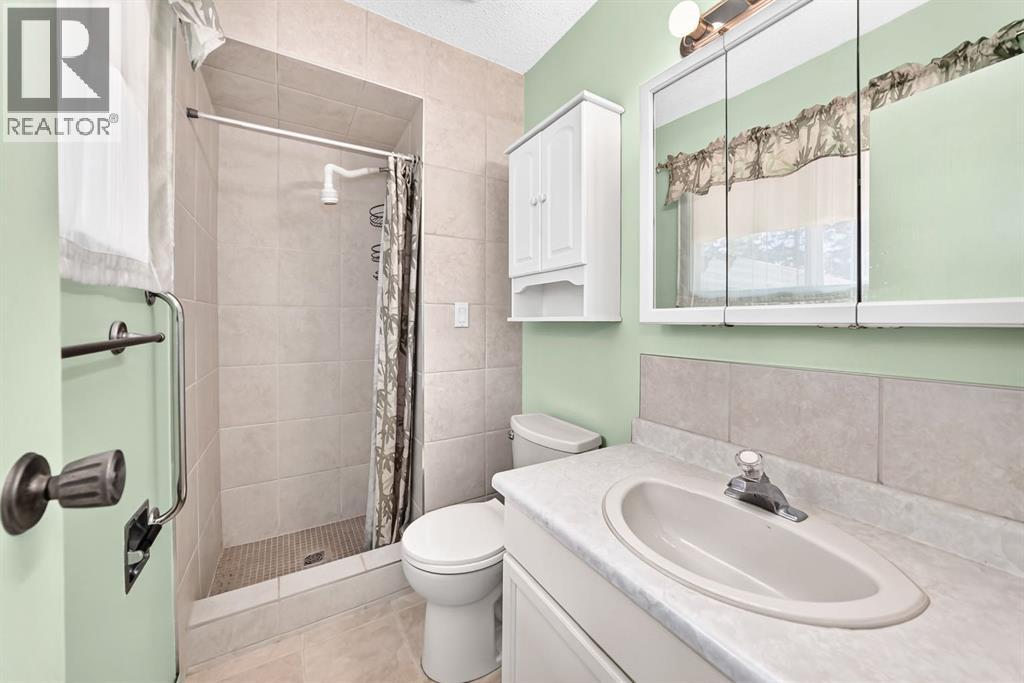 5227 37 Street, Innisfail