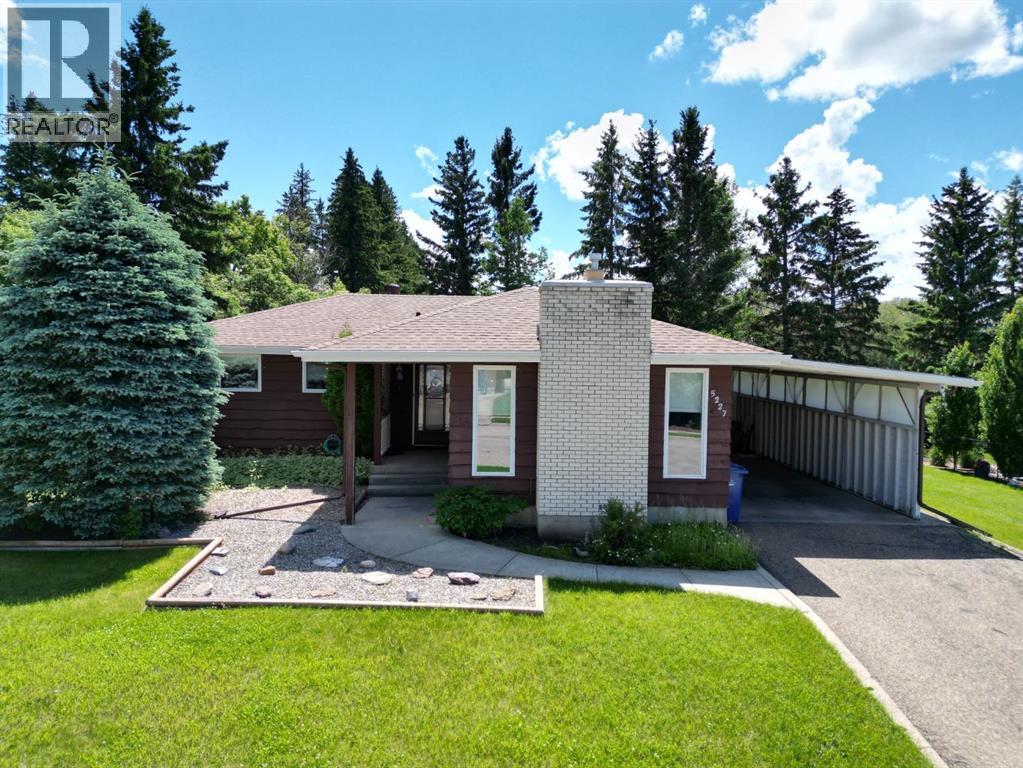 5227 37 Street, Innisfail