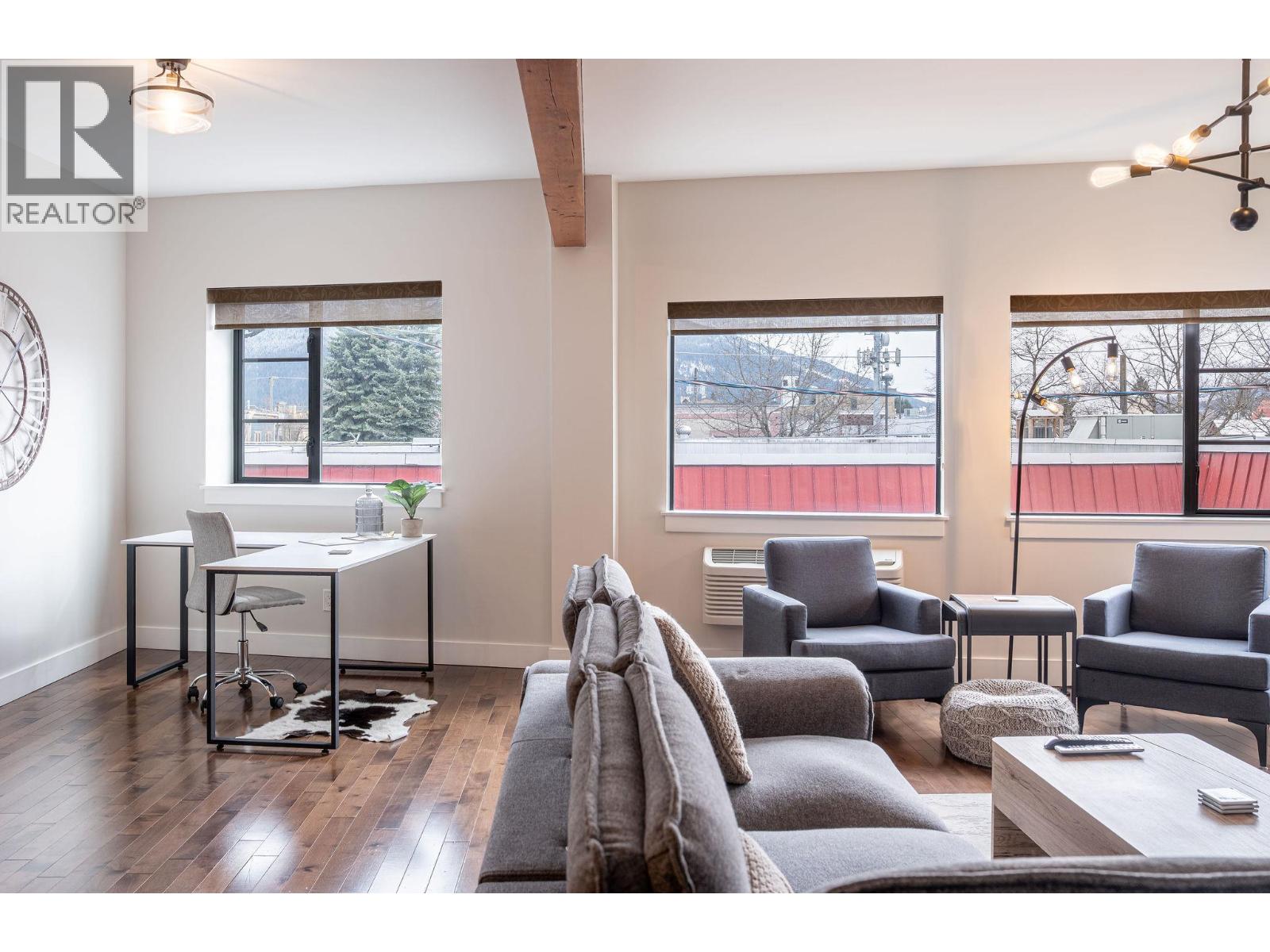 #203 309 First Street W Lot# 11 - 4