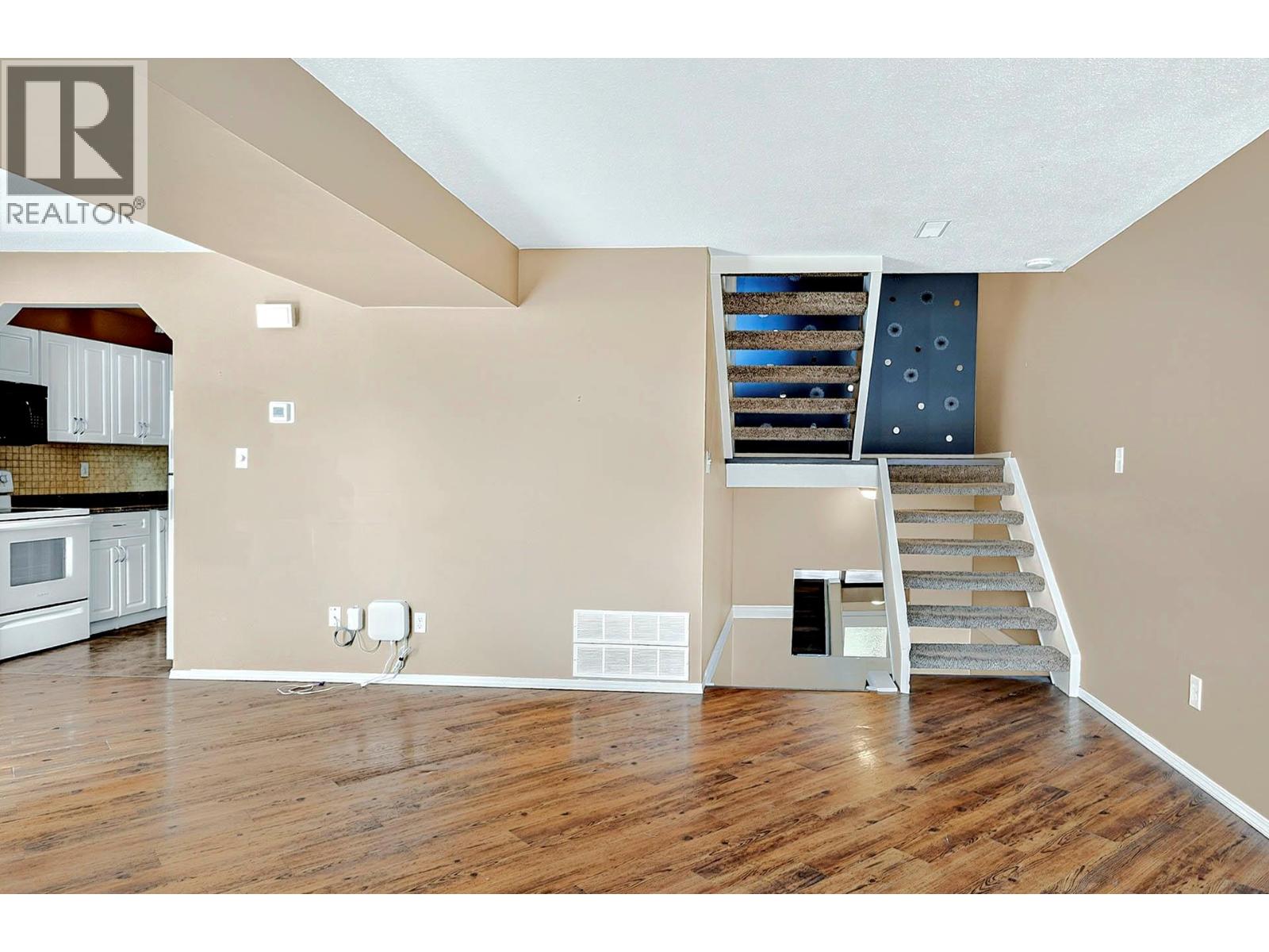 #41 1435 Summit Drive - 5