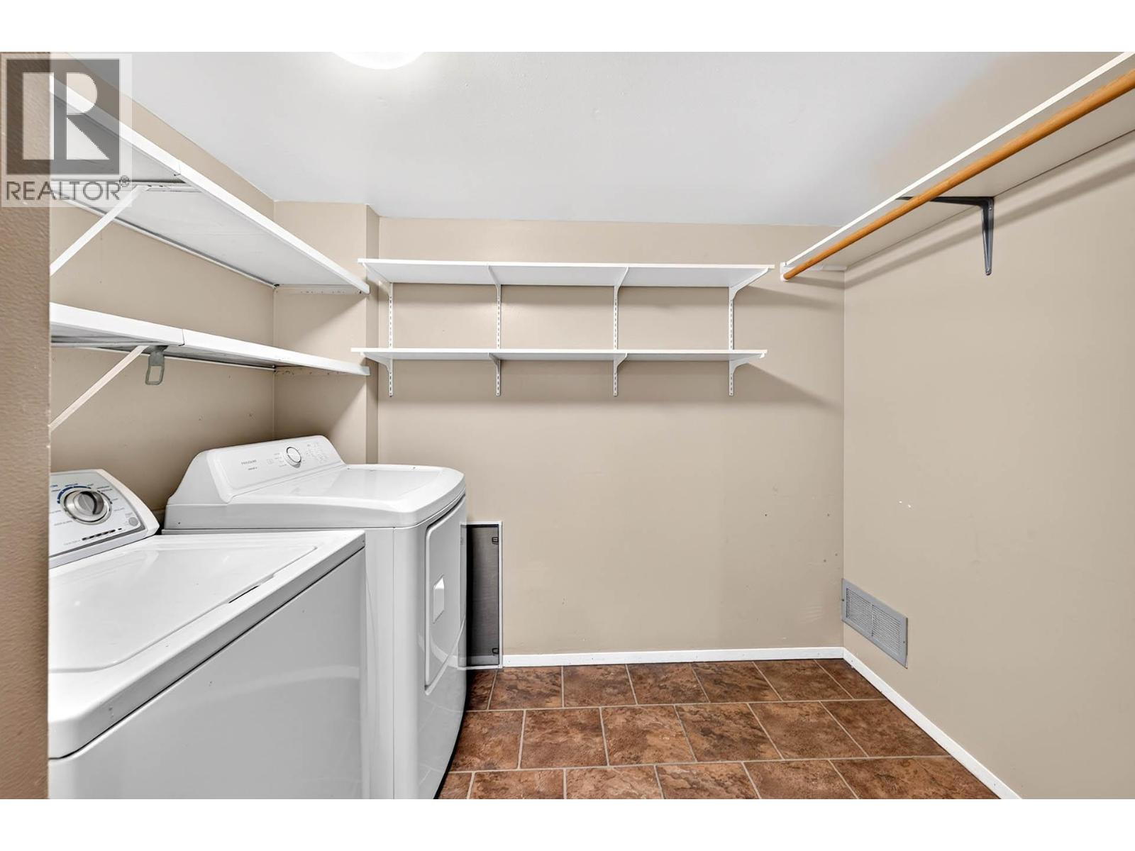 #41 1435 Summit Drive - 14