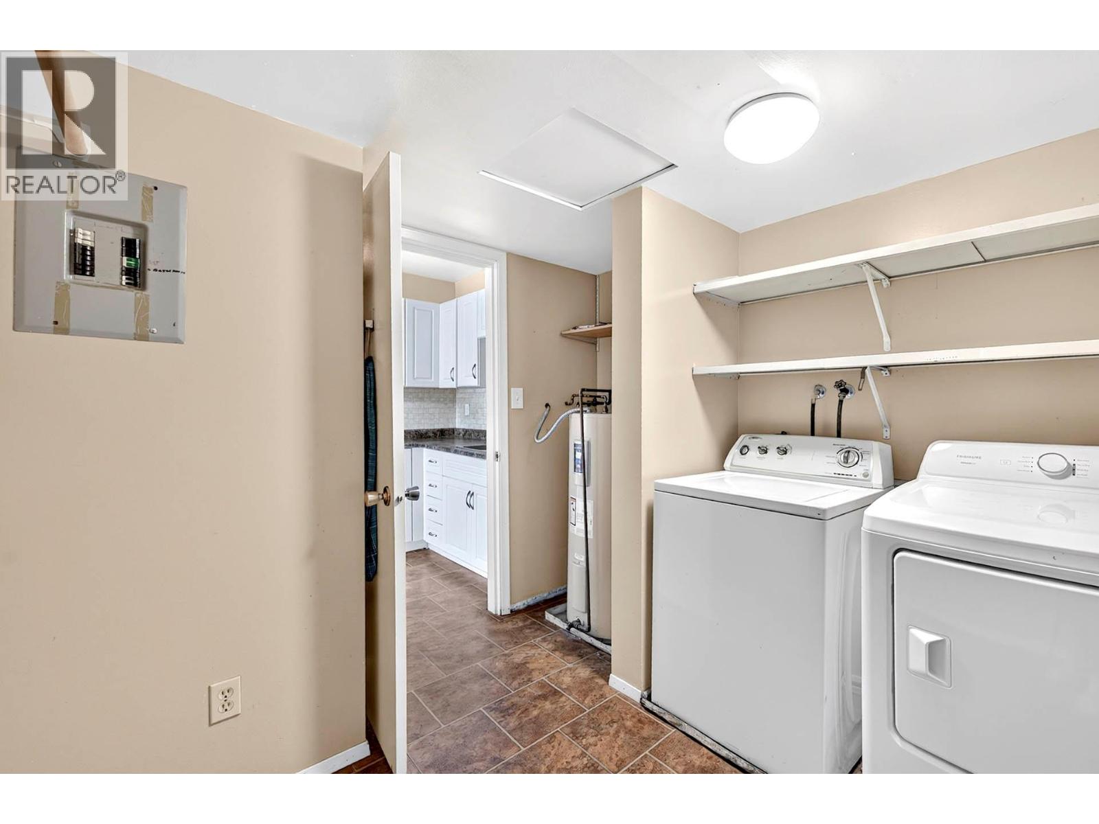 #41 1435 Summit Drive - 15