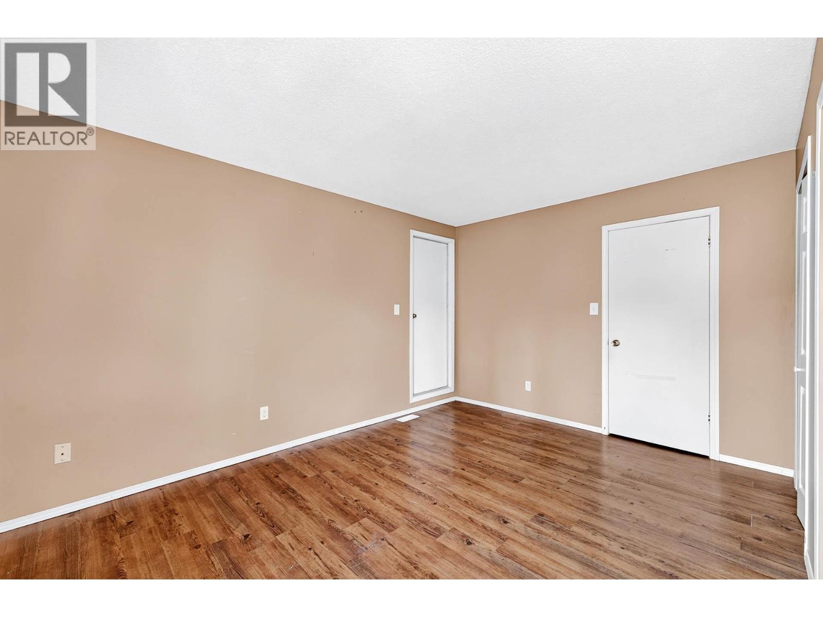 #41 1435 Summit Drive - 18