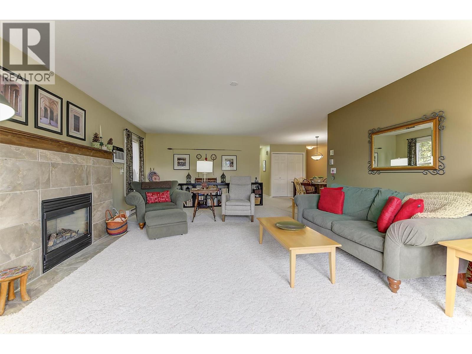  1672 Thayer Court, Kelowna