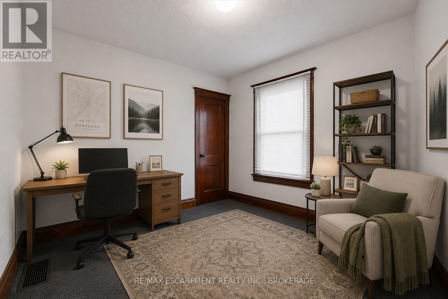121 EDGEMONT STREET N - 26