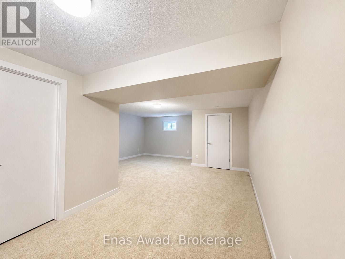 3 Bed, 3 Bath House for Rent in Ottawa – 520 OLDENBURG AVENUE, Ottawa – MLS# X13599126 - Image 17