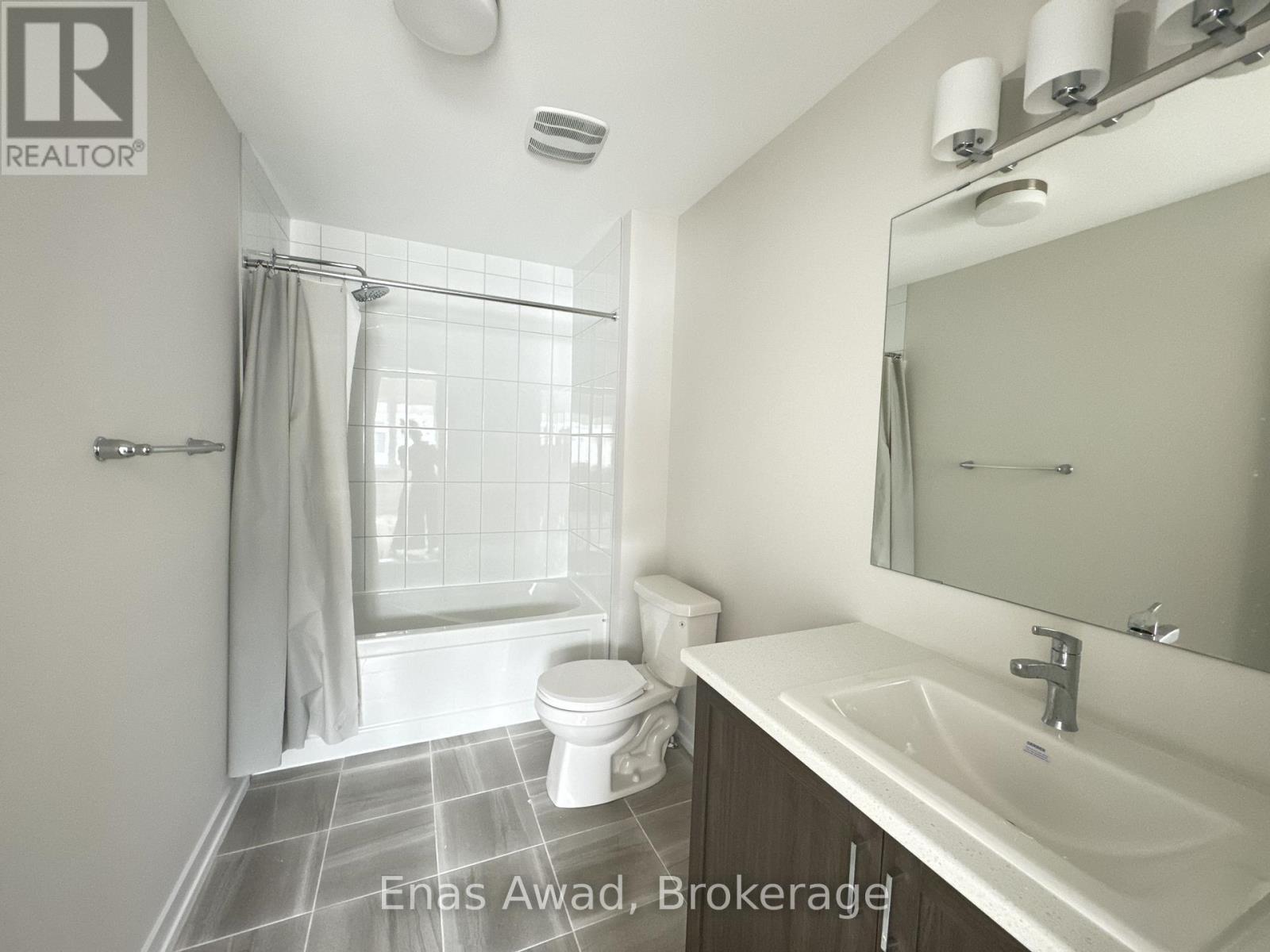 3 Bed, 3 Bath House for Rent in Ottawa – 520 OLDENBURG AVENUE, Ottawa – MLS# X13599126 - Image 19