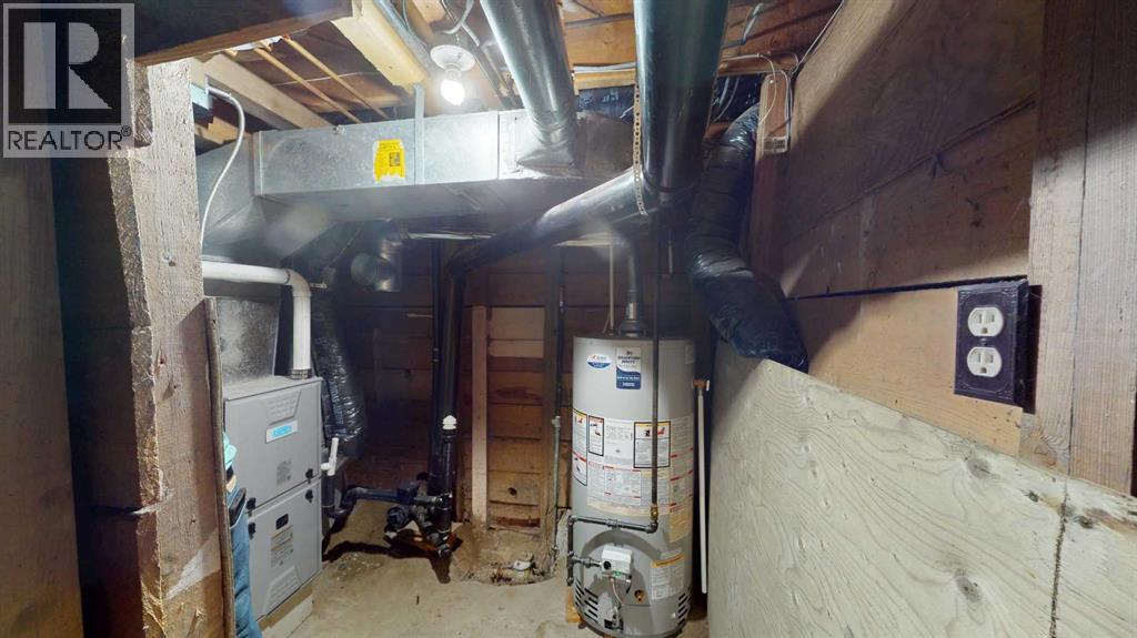 Listing photo – 4706 48 Street, Stettler