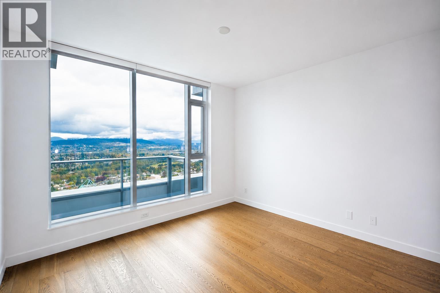 3 Bed, 2 Bath House for Sale in Burnaby – 2907 6000 MCKAY AVENUE, Burnaby – MLS# R3149380 - Image 7