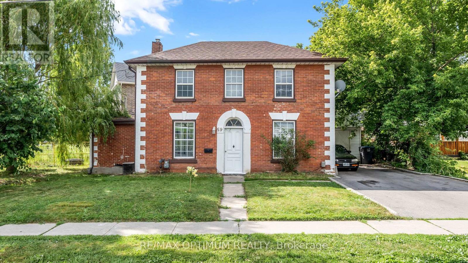 59 RAILROAD STREET, Brampton (Downtown Brampton) — photo 3