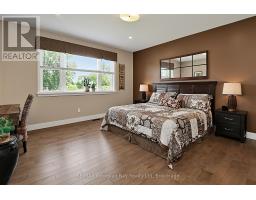 1 Park Street, Penetanguishene, ON L9M1P8 Photo 17