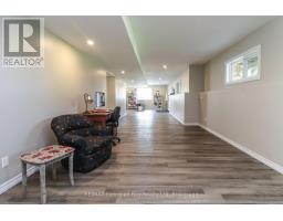 1 Park Street, Penetanguishene, ON L9M1P8 Photo 32