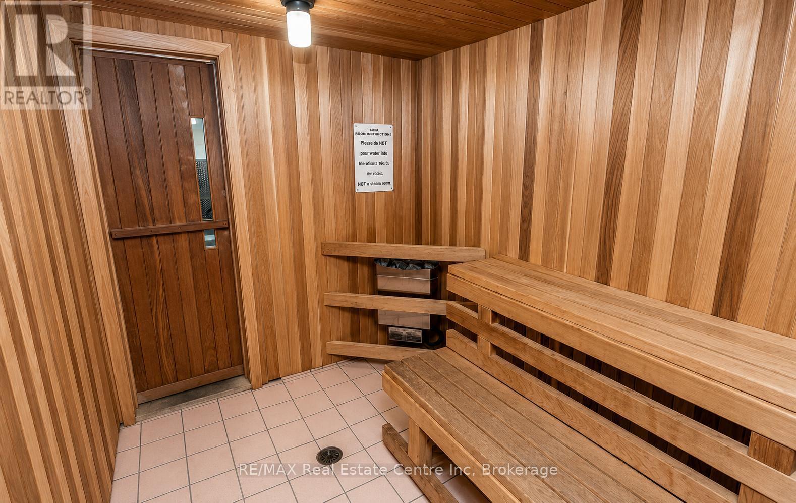 #302 155 HILLCREST AVENUE - Image 16