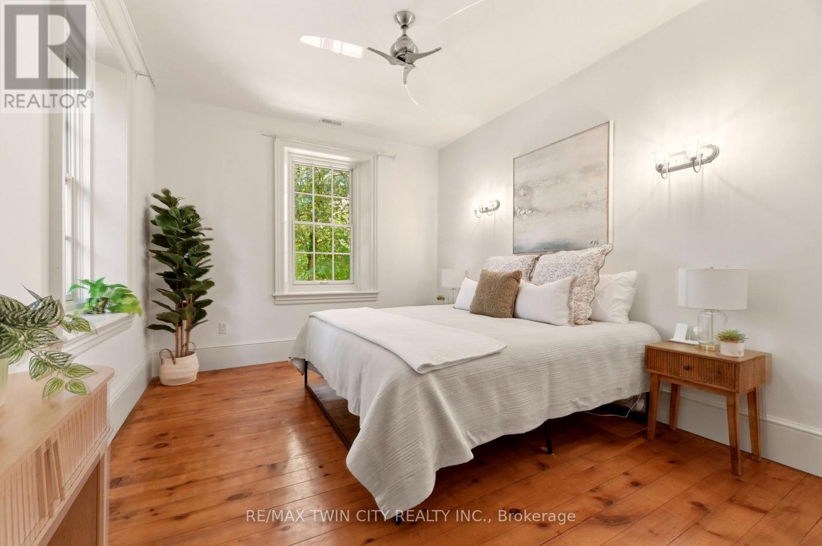25 DUNBAR STREET - 33