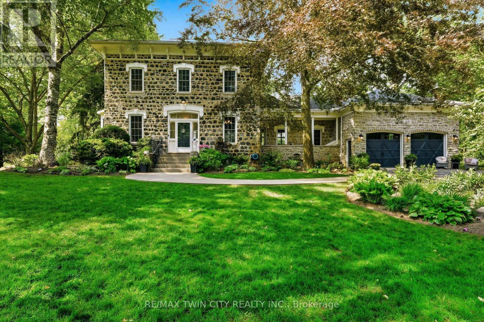 25 DUNBAR STREET - 9