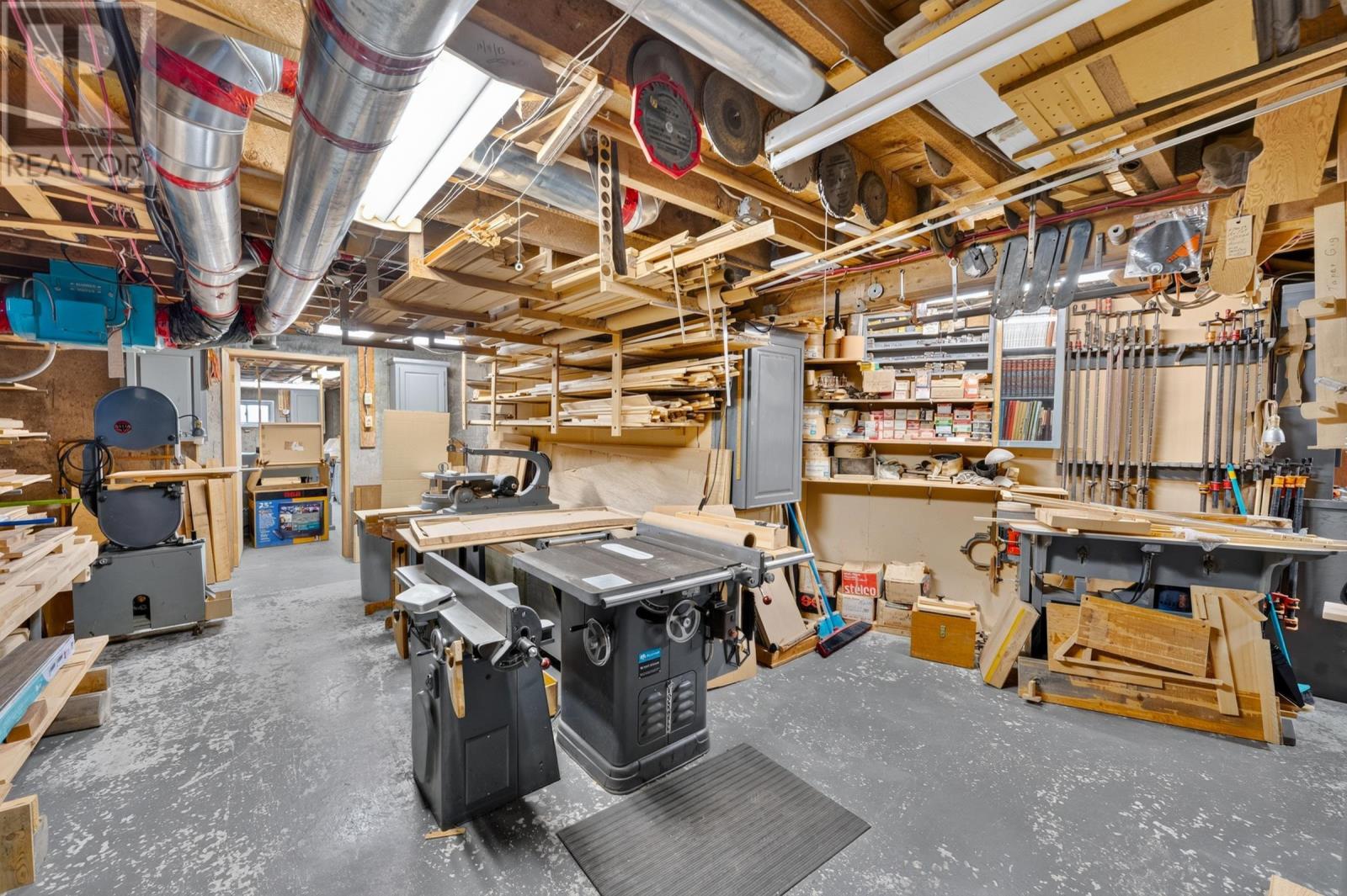 1729 Riverside Road - 46
