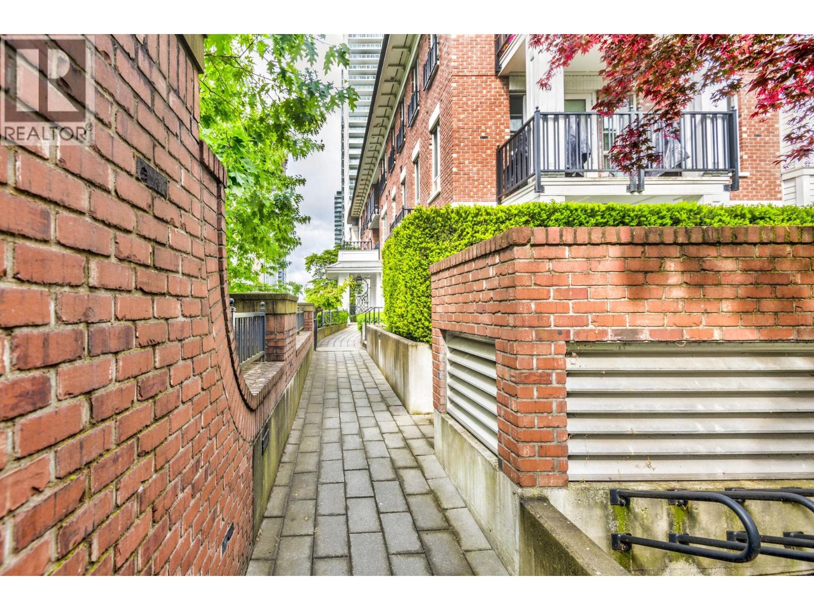 3 Bed, 2 Bath Apartment for Sale in Coquitlam – 309 545 FOSTER AVENUE, Coquitlam – MLS# R3125220 - Image 25