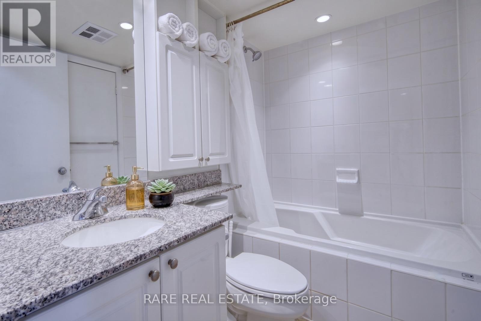 #2209 8 PARK ROAD - Image 6