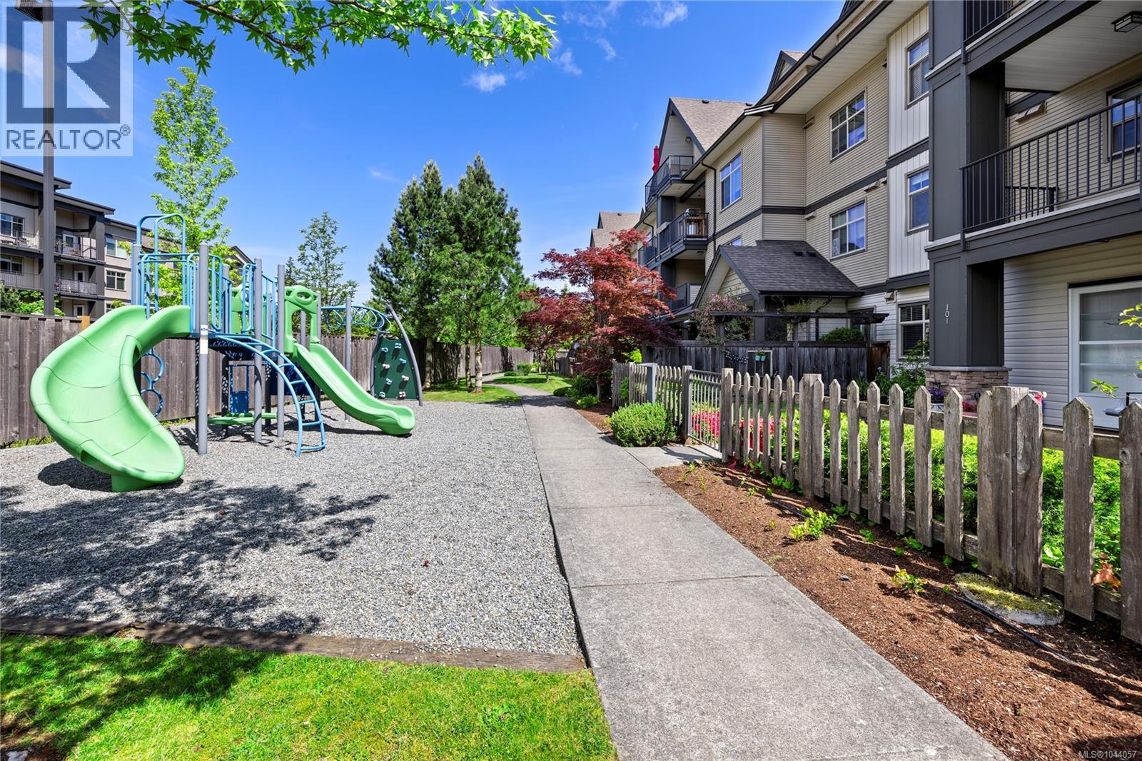 #204 2117 Meredith Rd - 25
