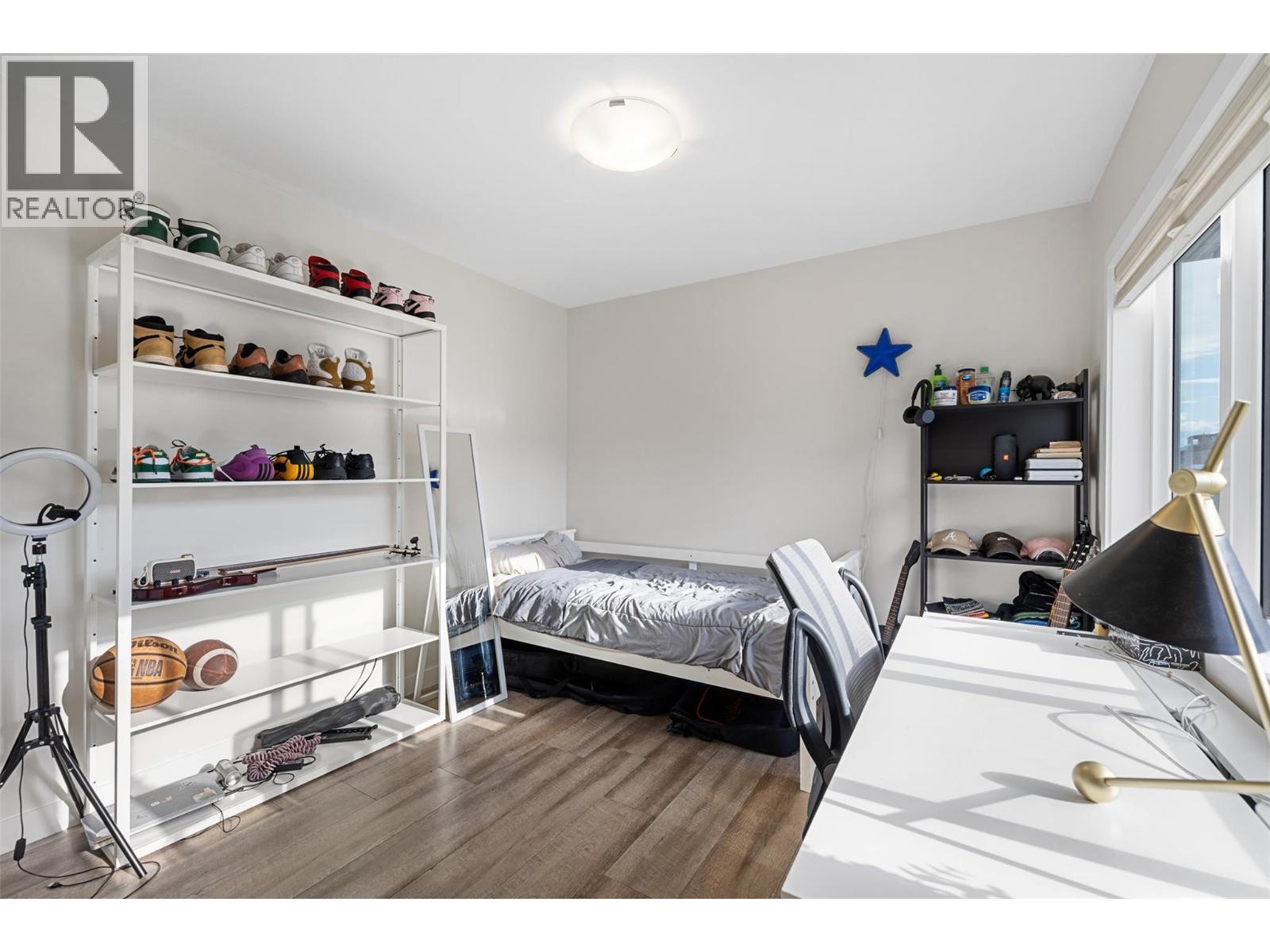 695 Concordia Street - 32