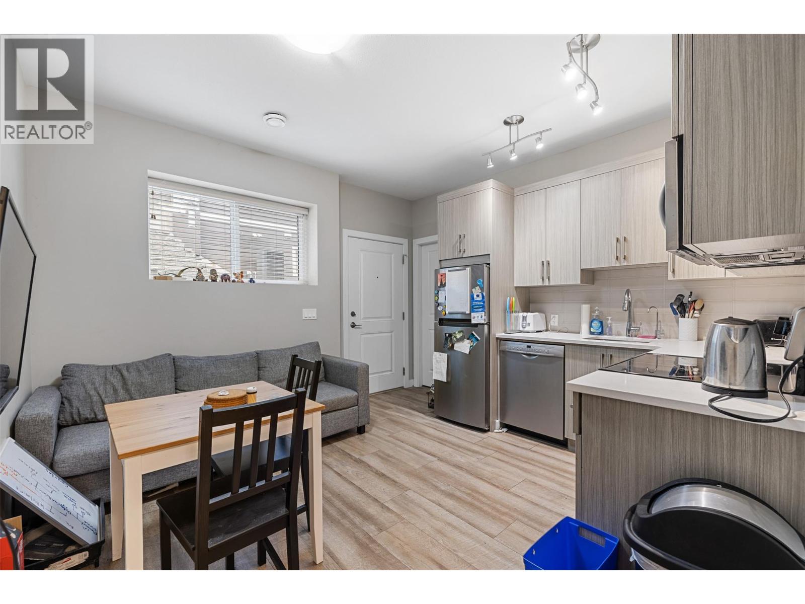 695 Concordia Street - 45