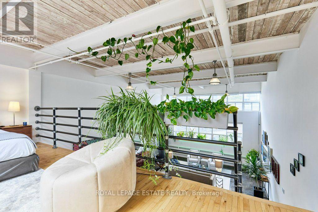 #217 1173 DUNDAS STREET E - 26