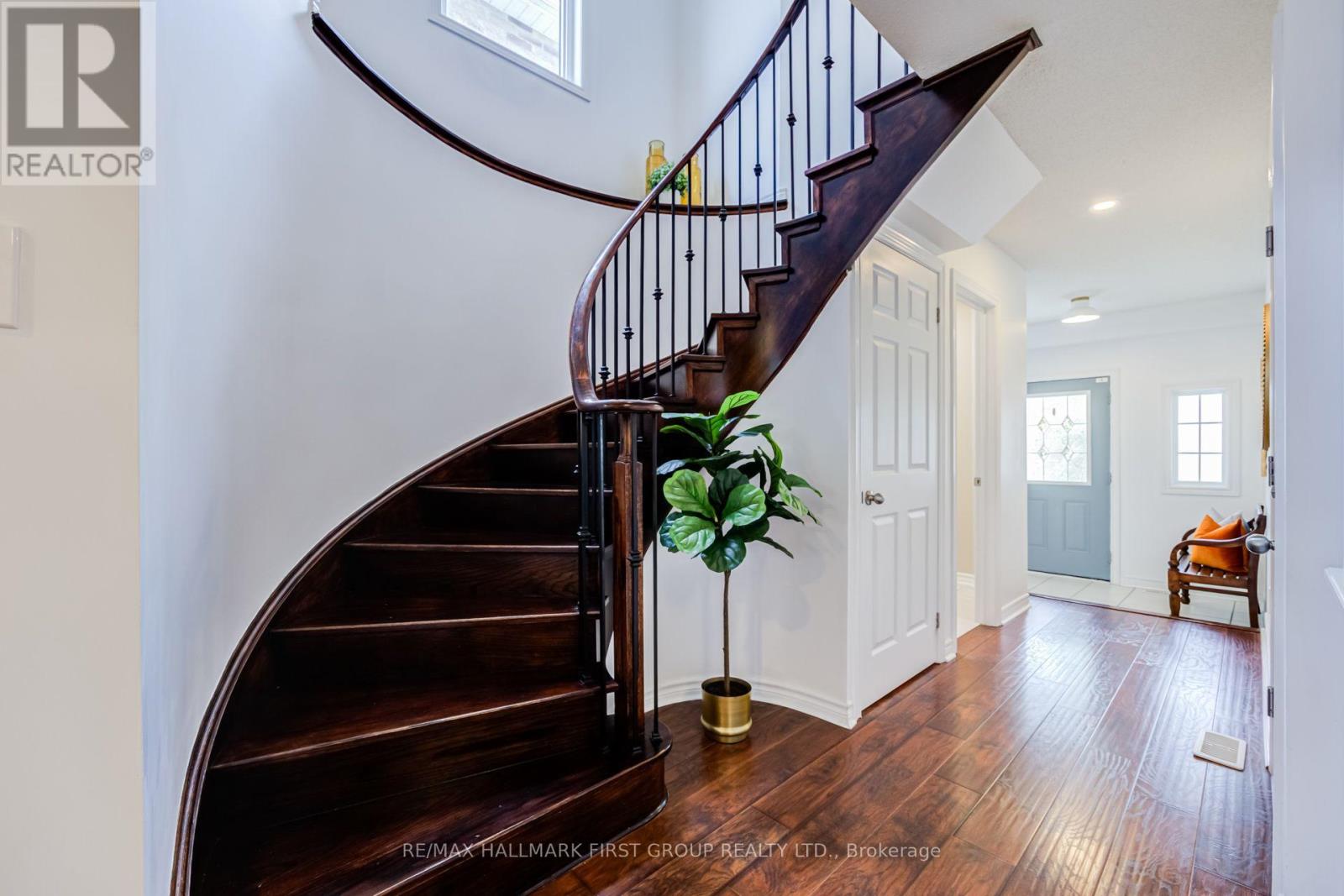 36 MCCOURT DRIVE - 17