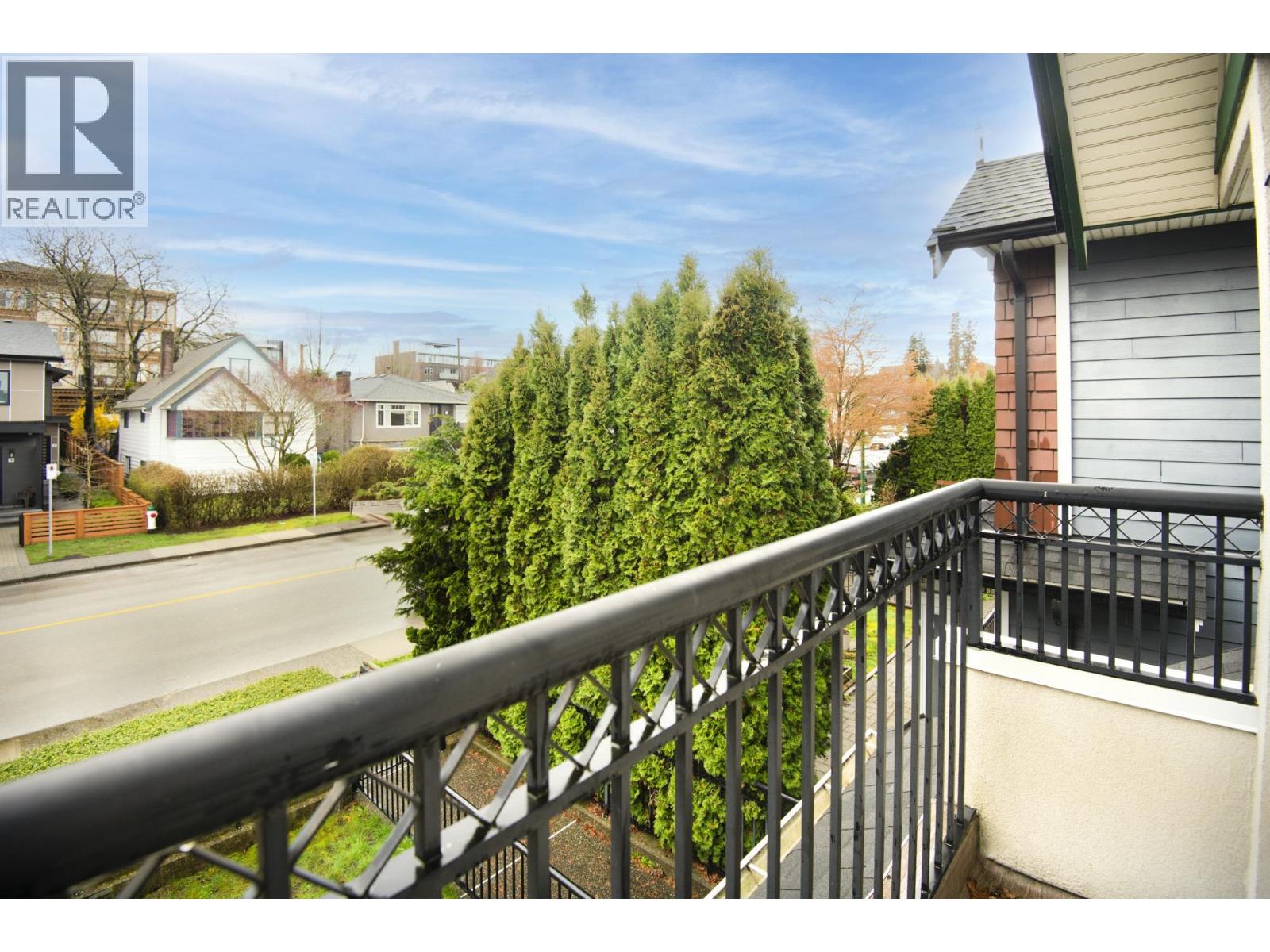 3 Bed, 3 Bath House for Sale in Burnaby – 4355 ALBERT STREET, Burnaby – MLS# R3131979 - Image 19