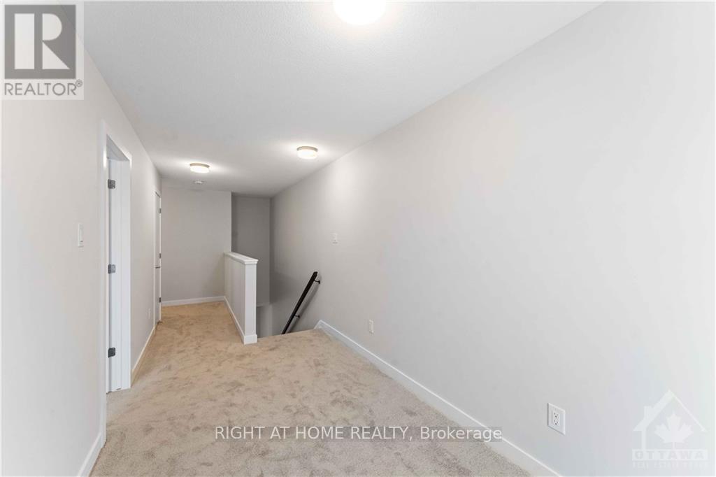 3 Bed, 3 Bath House for Rent in Ottawa – 37 CHASING GROVE, Ottawa – MLS# X13599030 - Image 12