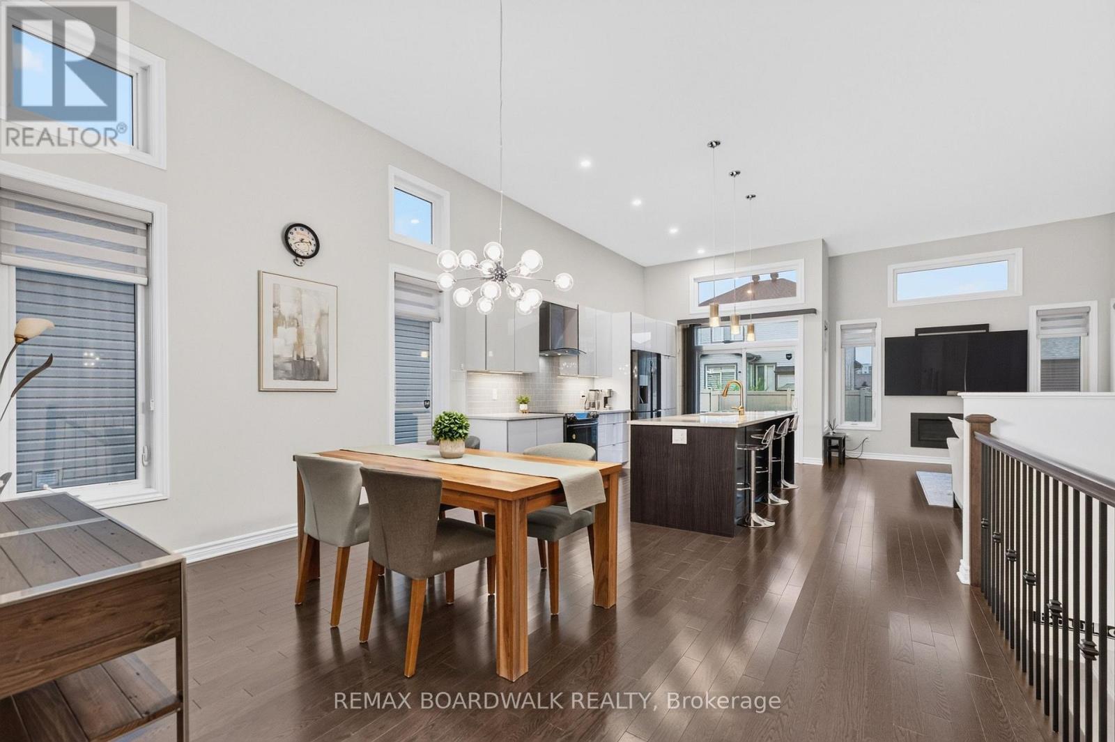 522 ACE STREET - 9