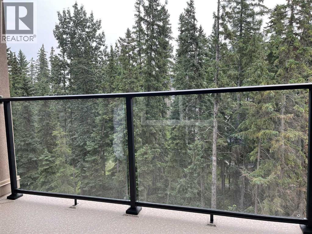 #305 30 Discovery Ridge Close SW - 22