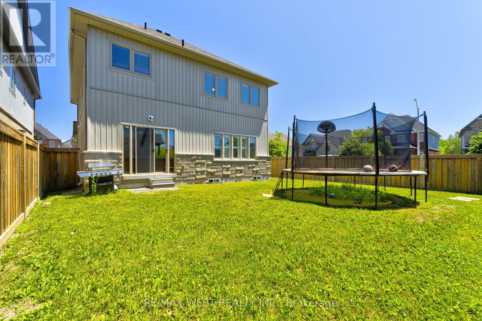 108 DECAROLIS CRESCENT - 47