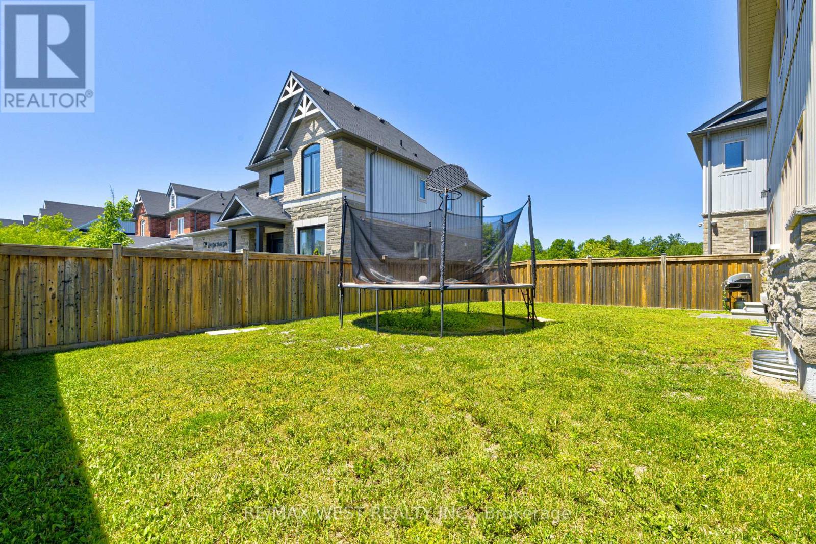 108 DECAROLIS CRESCENT - 50